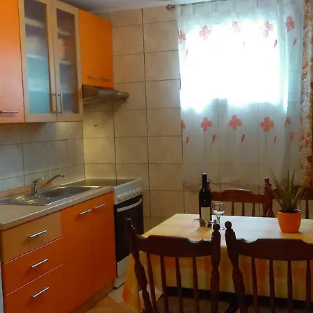 Jovich 1 Apartment
