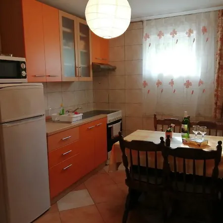 Apartment Jovich 1